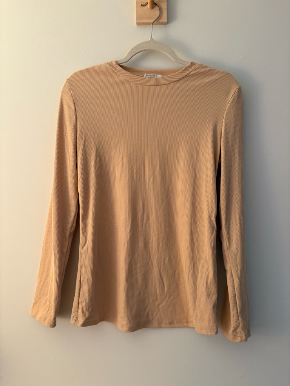 Ribbed, long sleeve tee